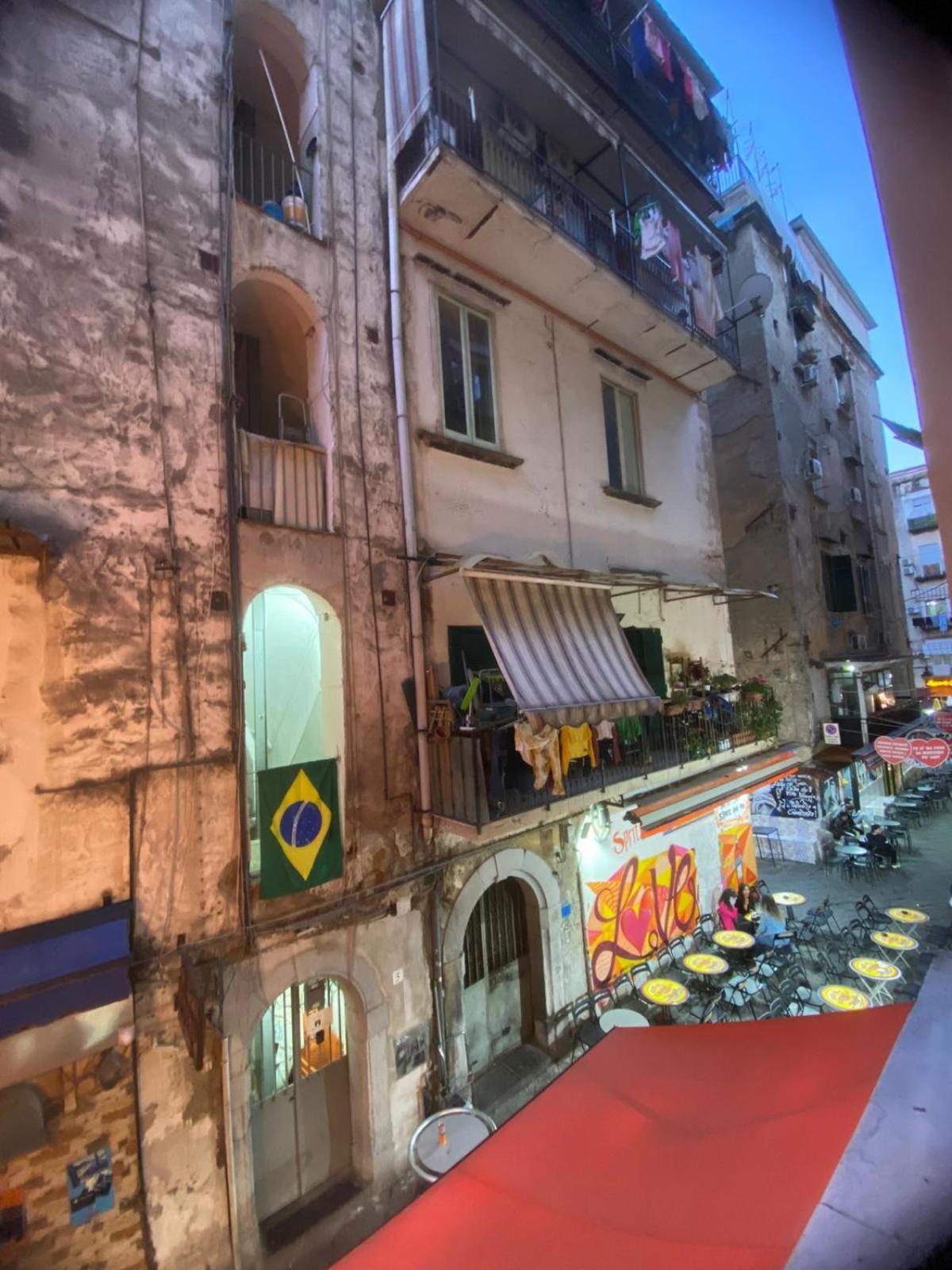 Апартаменты Tre Regine Napoli Экстерьер фото